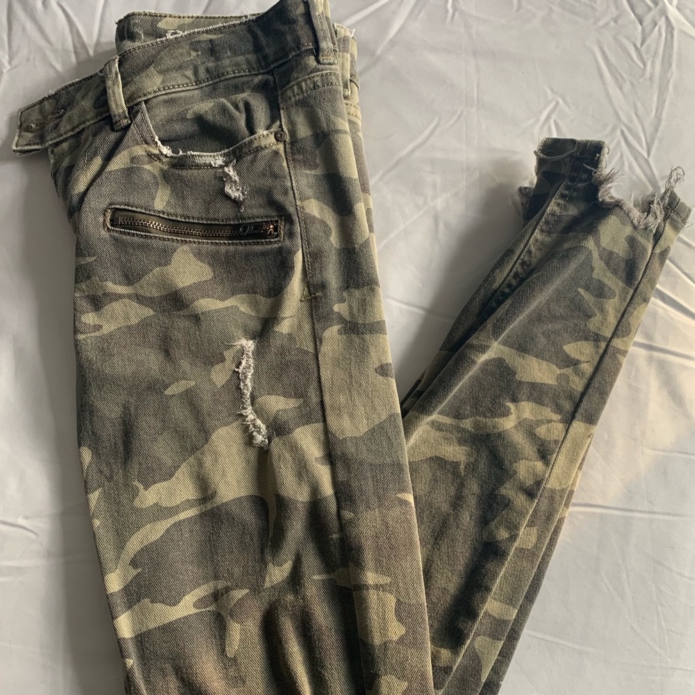 ZARA Camo Denim SZ 34 (2)